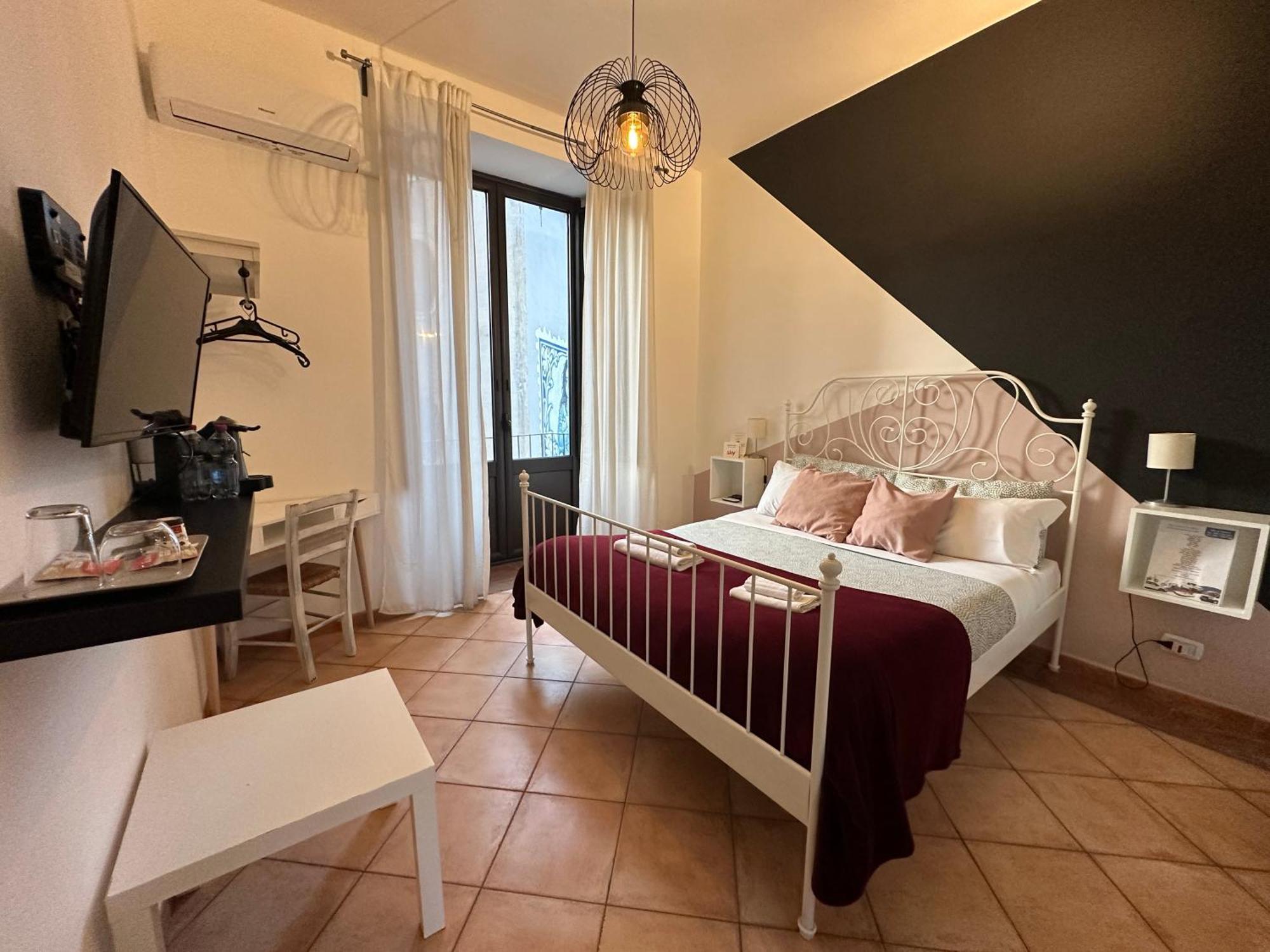 Palazzo Curro Guest house *