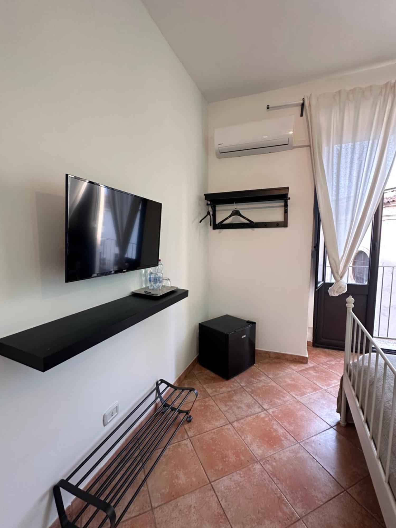 Palazzo Curro Guest house