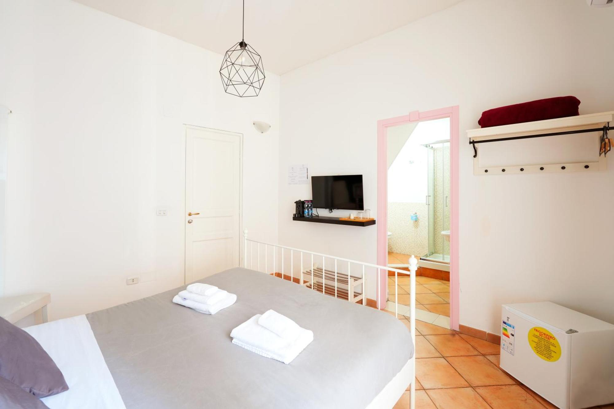 Palazzo Curro Guest house *